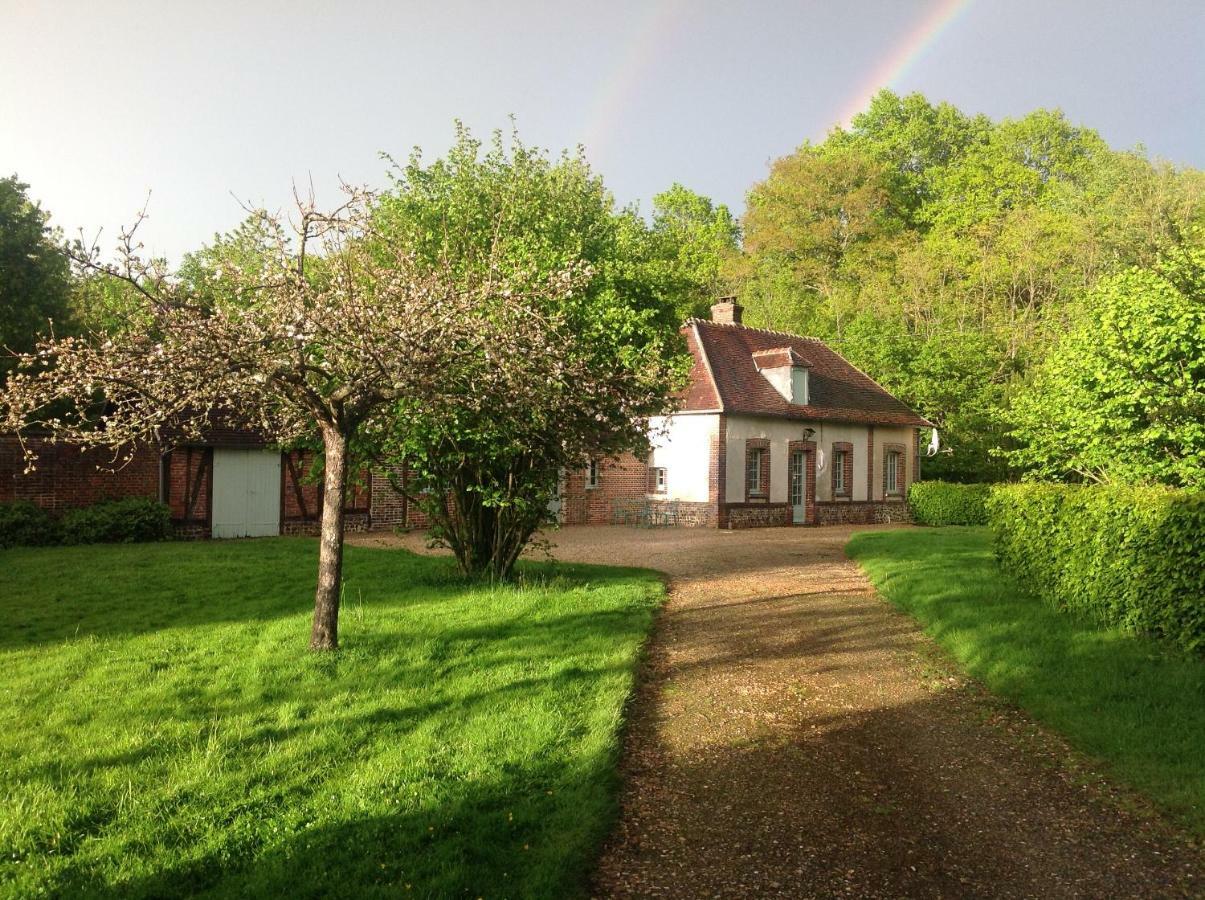 Le Rucher Bois-Normand-près-Lyre Extérieur photo